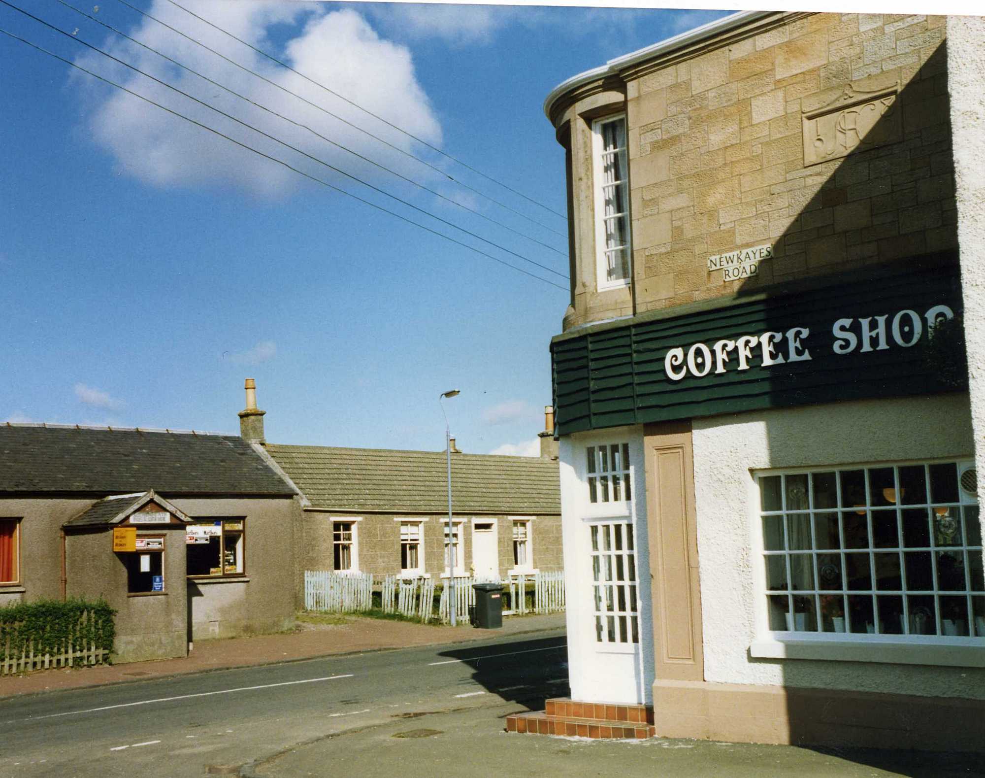 Post Office and Nethanvale Restaurant in 1994